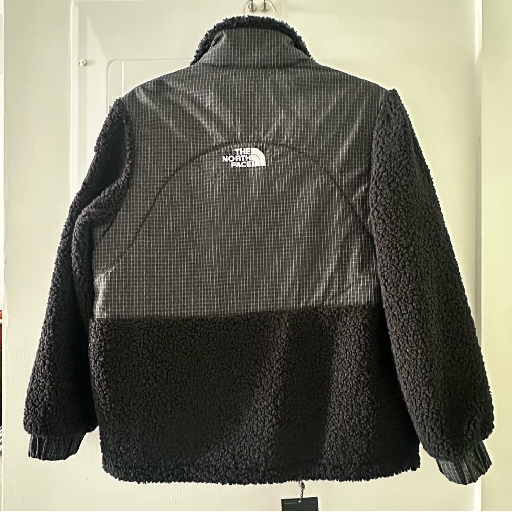 The North Face Women’s Retro Denali Jacket - Picture 5 of 5